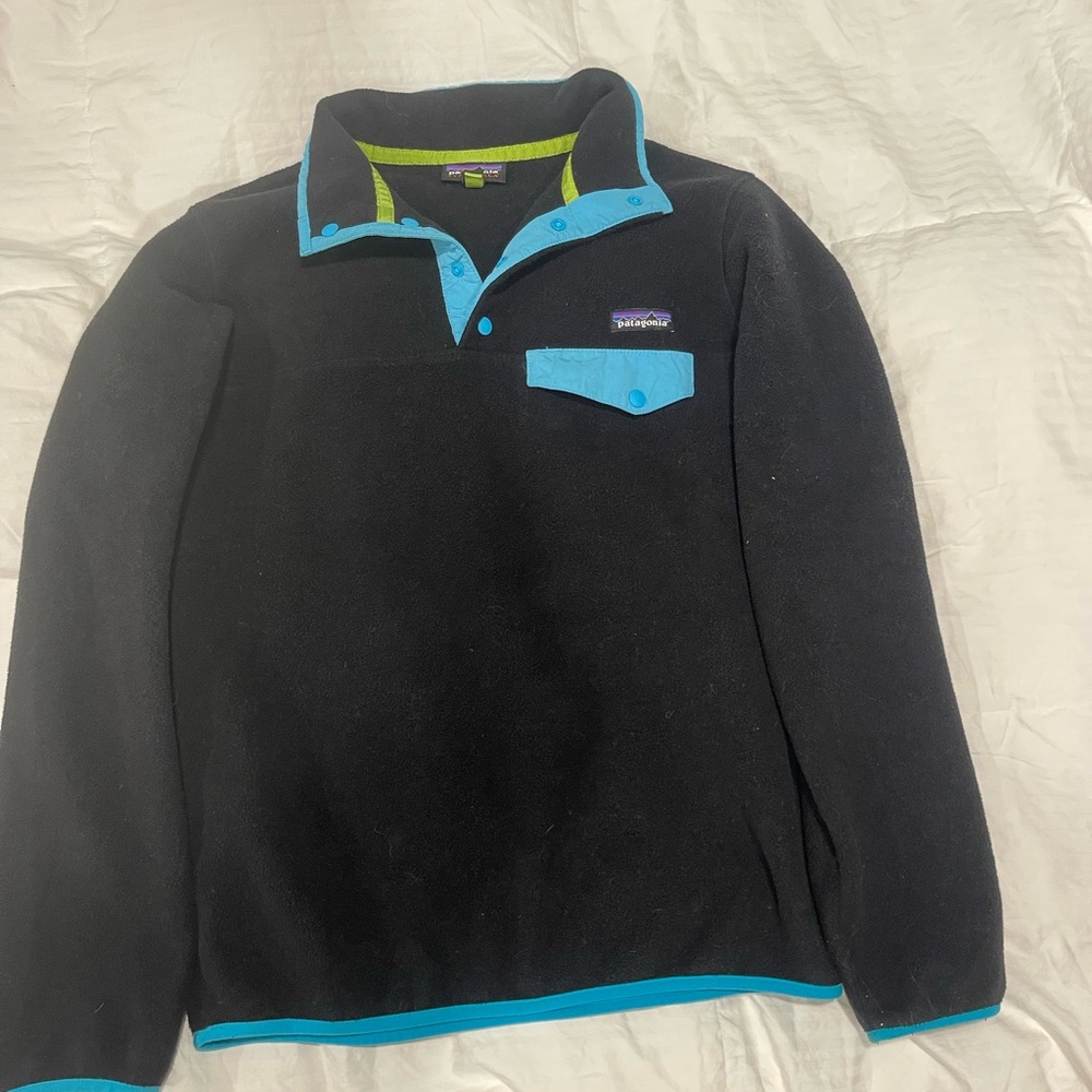 Patagonia Black Fleece Pullover with Blue Accents